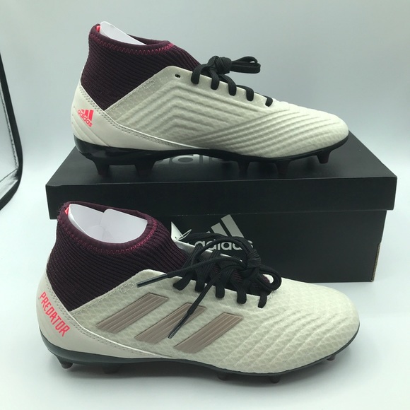 NWT Adidas Predator 18.3 FG Soccer Cleats - Picture 1 of 8